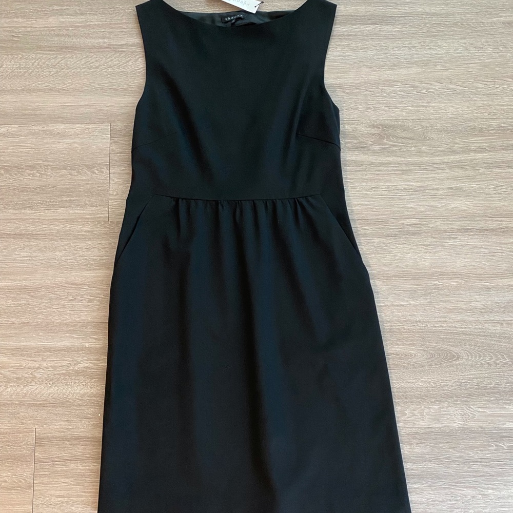 *NEW* Theory black wool dress